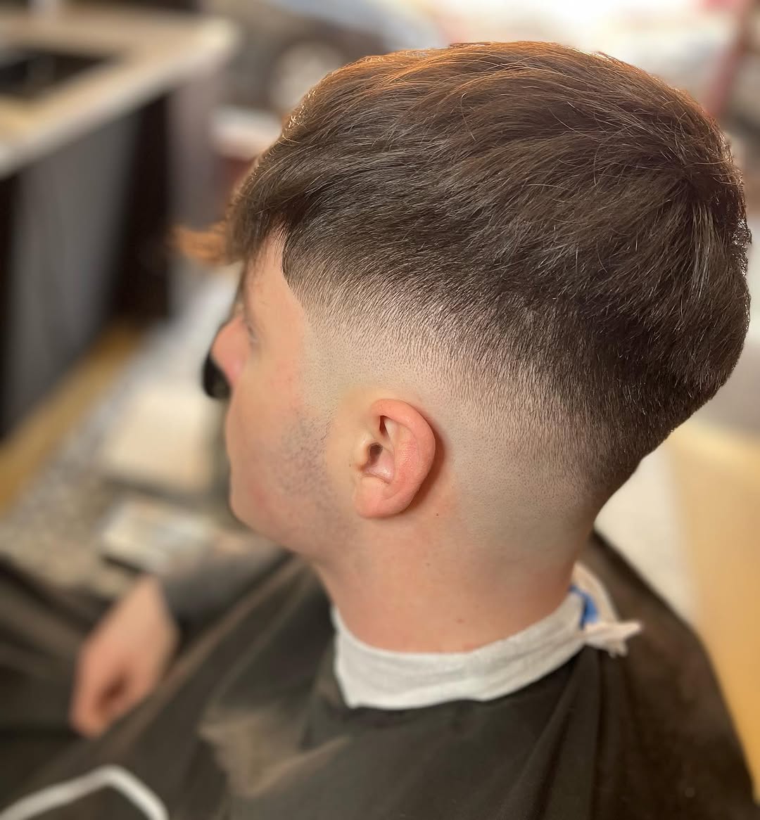Dégradé progressif à blanc très net réalisé chez Jacky BarberShop au Havre